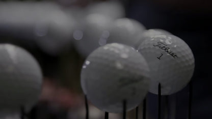 Pro V1, Mint Quality, Pristine Quality Golf Balls, 12 Golf Balls (1 Dozen)